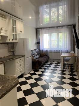 2-к квартира, вторичка, 54м2, 1/3 этаж