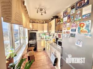 3-к квартира, вторичка, 75м2, 9/9 этаж