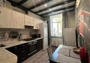 3-к квартира, вторичка, 66м2, 1/2 этаж