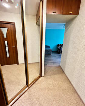 3-к квартира, вторичка, 60м2, 1/5 этаж