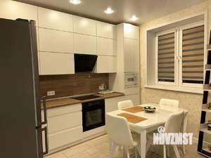 2-к квартира, вторичка, 62м2, 8/18 этаж