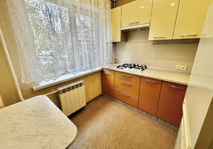 3-к квартира, вторичка, 60м2, 1/5 этаж