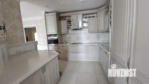 4-к квартира, вторичка, 104м2, 3/10 этаж