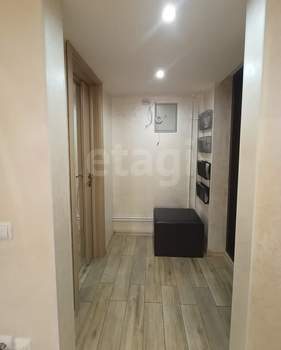 Студия квартира, вторичка, 32м2, 1/9 этаж