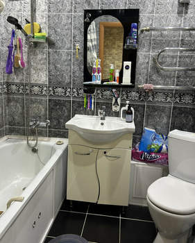 2-к квартира, вторичка, 42м2, 5/5 этаж