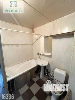 3-к квартира, вторичка, 61м2, 5/5 этаж