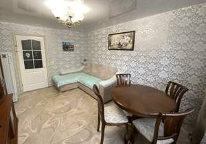 3-к квартира, вторичка, 74м2, 1/5 этаж