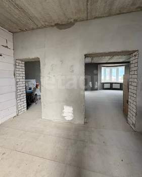 4-к квартира, вторичка, 98м2, 8/8 этаж