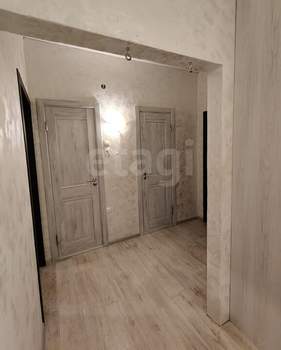 3-к квартира, вторичка, 64м2, 1/10 этаж