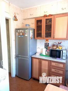 3-к квартира, вторичка, 61м2, 1/9 этаж