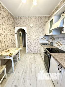 2-к квартира, вторичка, 52м2, 10/10 этаж