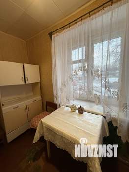 2-к квартира, вторичка, 40м2, 1/2 этаж