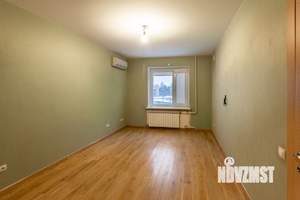 3-к квартира, вторичка, 124м2, 3/5 этаж