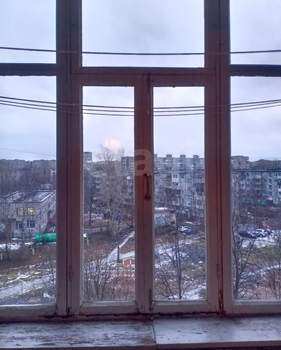 3-к квартира, вторичка, 58м2, 6/9 этаж