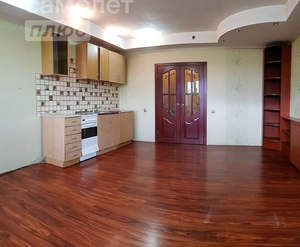4-к квартира, вторичка, 105м2, 3/4 этаж