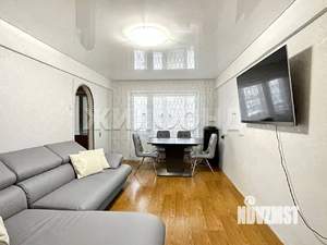 3-к квартира, вторичка, 58м2, 1/5 этаж