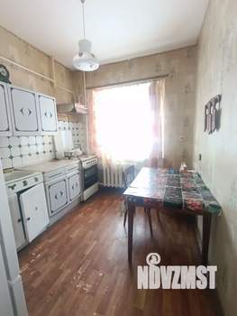 3-к квартира, вторичка, 64м2, 1/9 этаж