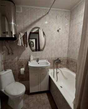 2-к квартира, вторичка, 42м2, 8/9 этаж