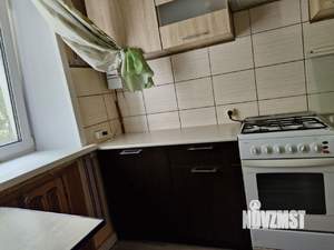 2-к квартира, вторичка, 41м2, 1/4 этаж