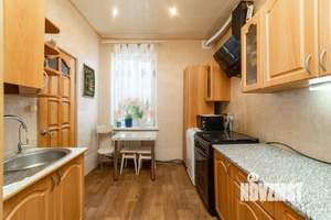 3-к квартира, вторичка, 74м2, 2/2 этаж
