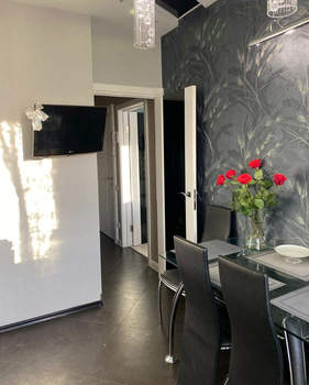 3-к квартира, вторичка, 63м2, 1/9 этаж