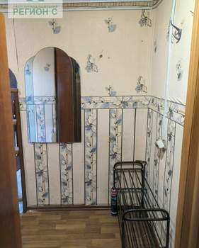 3-к квартира, вторичка, 52м2, 2/2 этаж