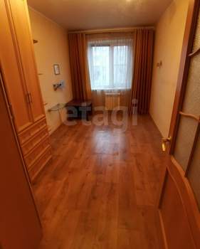 3-к квартира, вторичка, 62м2, 2/5 этаж