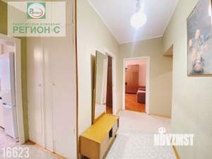4-к квартира, вторичка, 70м2, 3/9 этаж