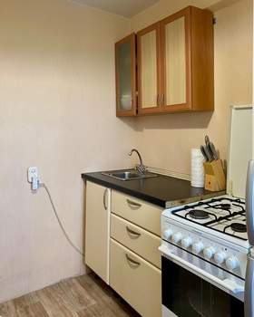 2-к квартира, вторичка, 46м2, 9/9 этаж