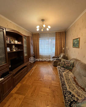 2-к квартира, вторичка, 51м2, 1/10 этаж