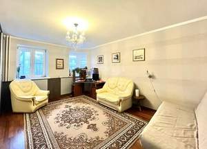 3-к квартира, вторичка, 105м2, 2/9 этаж