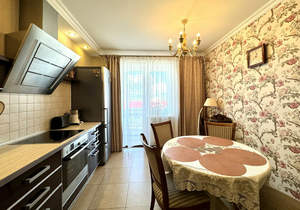 3-к квартира, вторичка, 113м2, 7/10 этаж