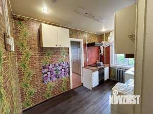 2-к квартира, вторичка, 49м2, 1/2 этаж