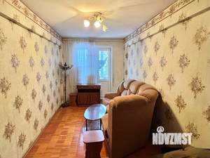 3-к квартира, вторичка, 32м2, 4/9 этаж