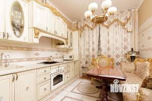 2-к квартира, вторичка, 68м2, 1/5 этаж