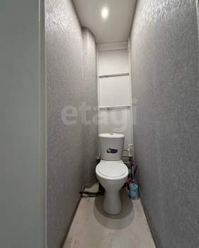 2-к квартира, вторичка, 44м2, 1/5 этаж