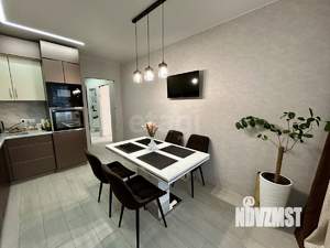 2-к квартира, вторичка, 62м2, 1/4 этаж