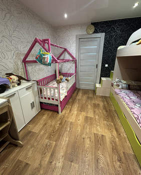 2-к квартира, вторичка, 42м2, 5/5 этаж