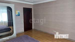 4-к квартира, вторичка, 120м2, 3/3 этаж