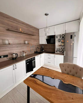 4-к квартира, вторичка, 75м2, 7/9 этаж