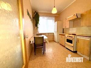 3-к квартира, вторичка, 63м2, 8/9 этаж