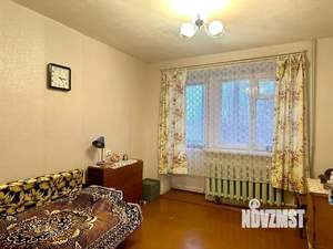 4-к квартира, вторичка, 61м2, 3/5 этаж