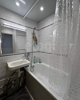 2-к квартира, вторичка, 44м2, 1/5 этаж