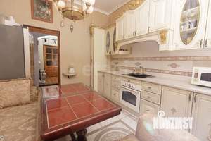 2-к квартира, вторичка, 68м2, 1/5 этаж
