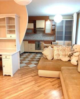 2-к квартира, вторичка, 61м2, 3/10 этаж