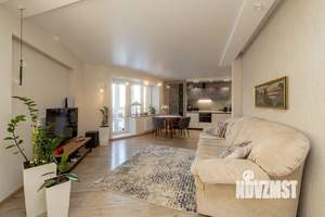 2-к квартира, вторичка, 80м2, 3/9 этаж