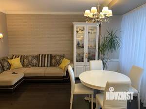 2-к квартира, вторичка, 54м2, 8/9 этаж