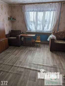3-к квартира, вторичка, 52м2, 2/2 этаж