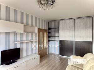 2-к квартира, вторичка, 50м2, 9/9 этаж