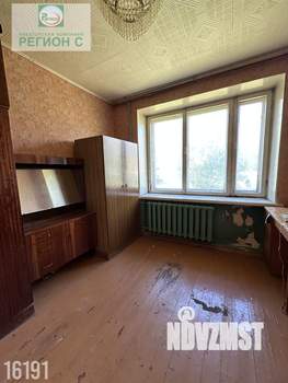 4-к квартира, вторичка, 62м2, 1/5 этаж